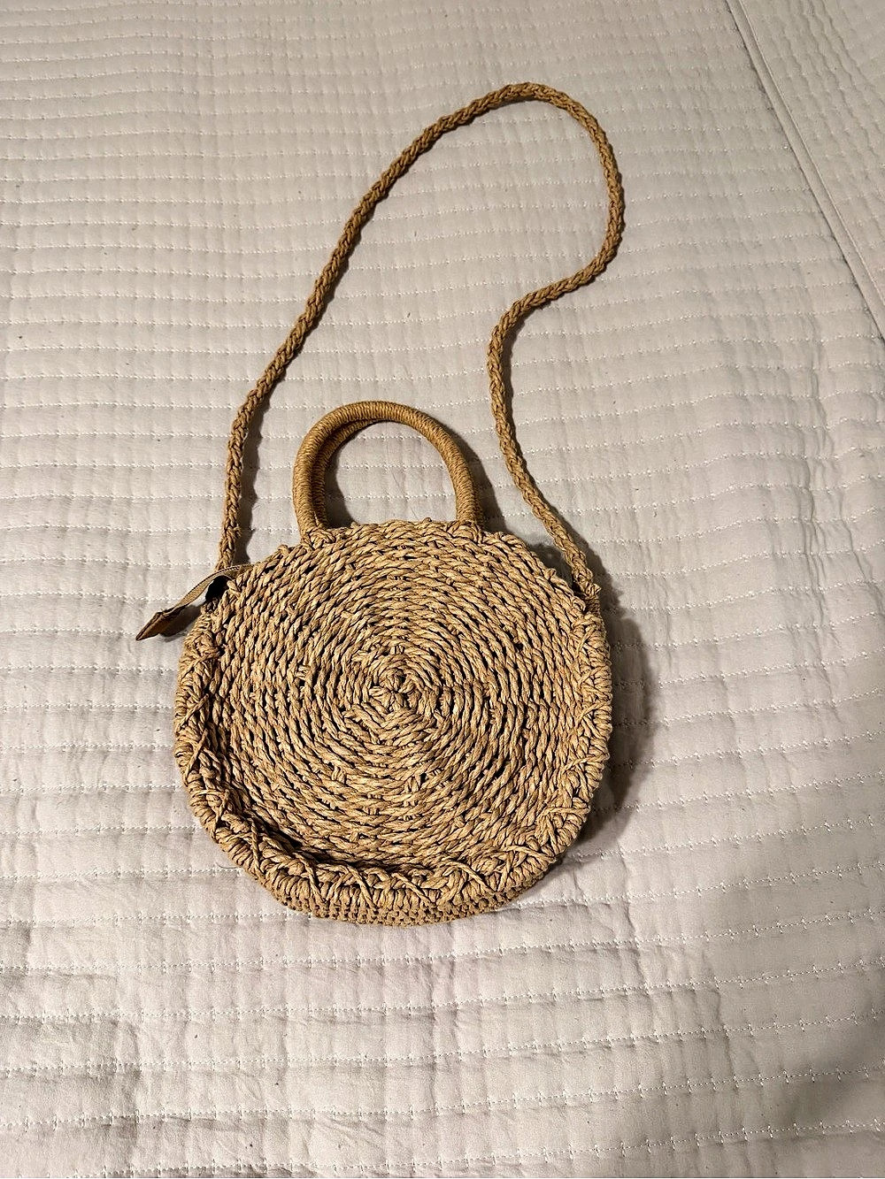 Woven Round Crossbody Bag in Brown